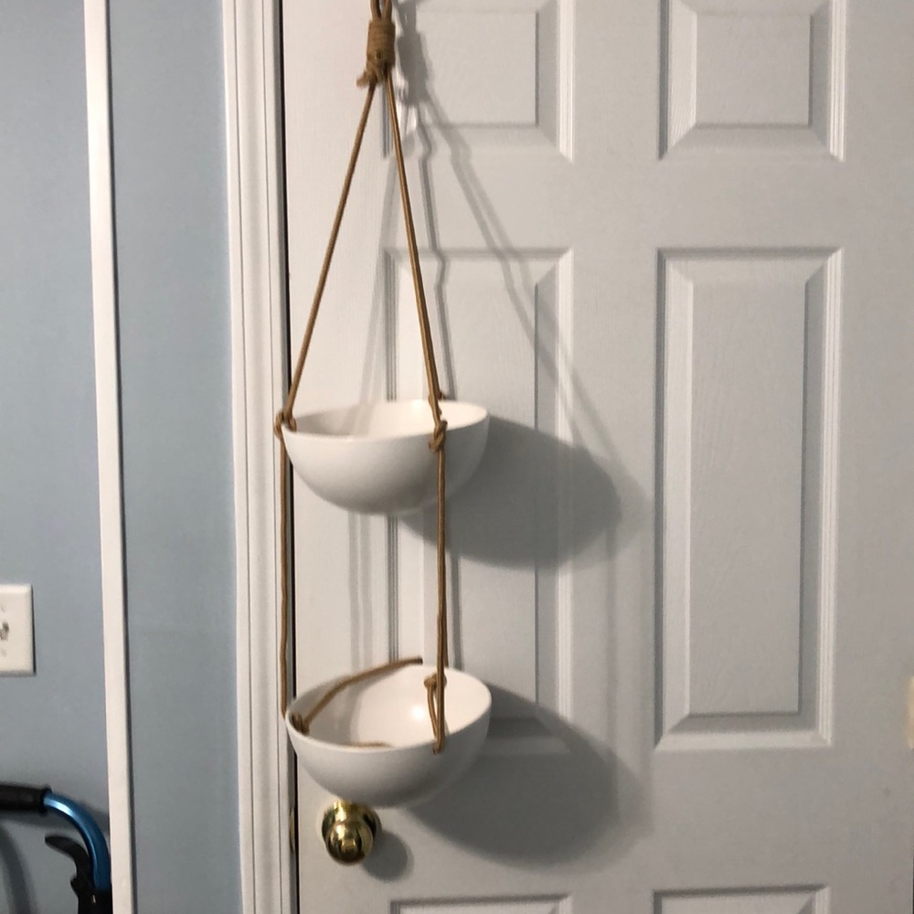 2 piece hanging planter new in box